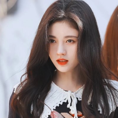 孖胎斗女巫